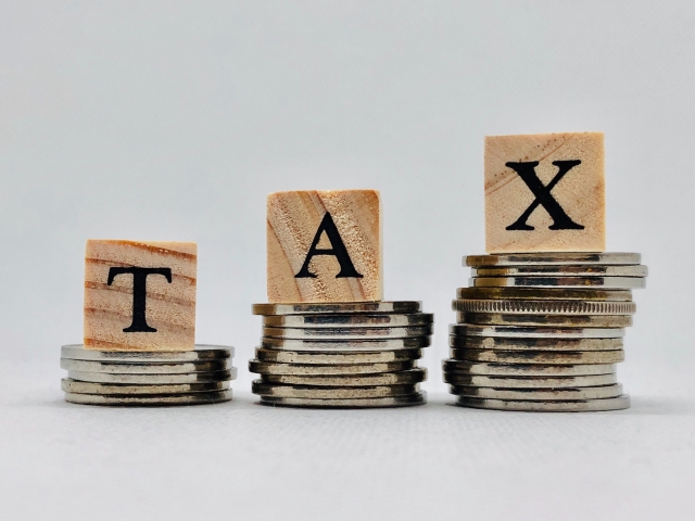 悲報 税務署から書類が届いた 予定納税とは ローリスク不動産投資